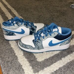 Air Jordan 1 Low GS 'Washed Denim'